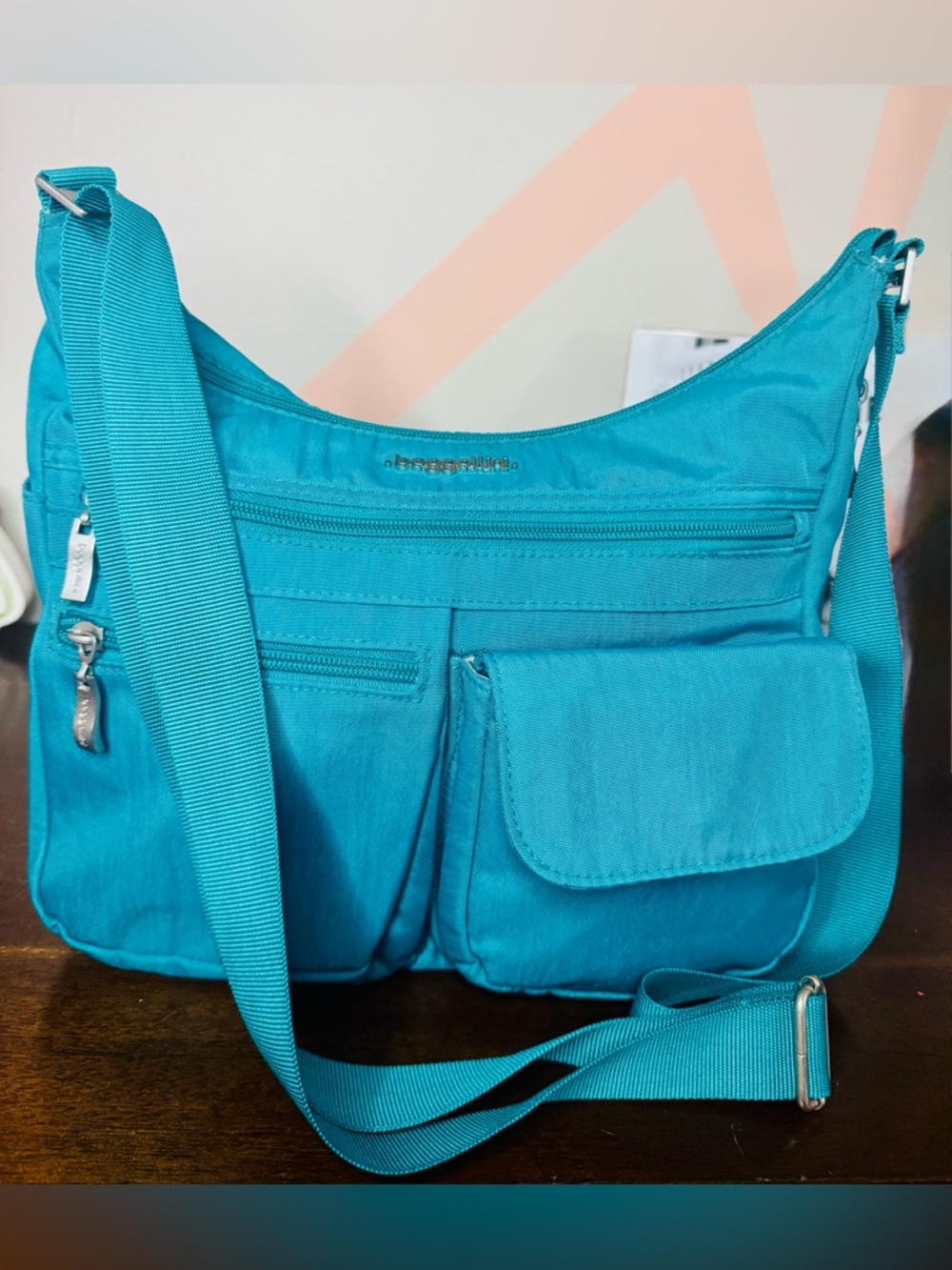 Baggallini Turquoise Multi-Pocket Crossbody Bag